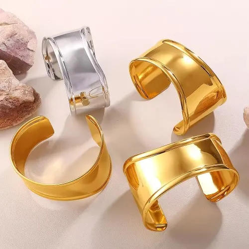 Retro - style stainless hlau bangles